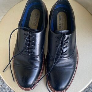 Kenneth Cole Reaction Black Leather Oxfords